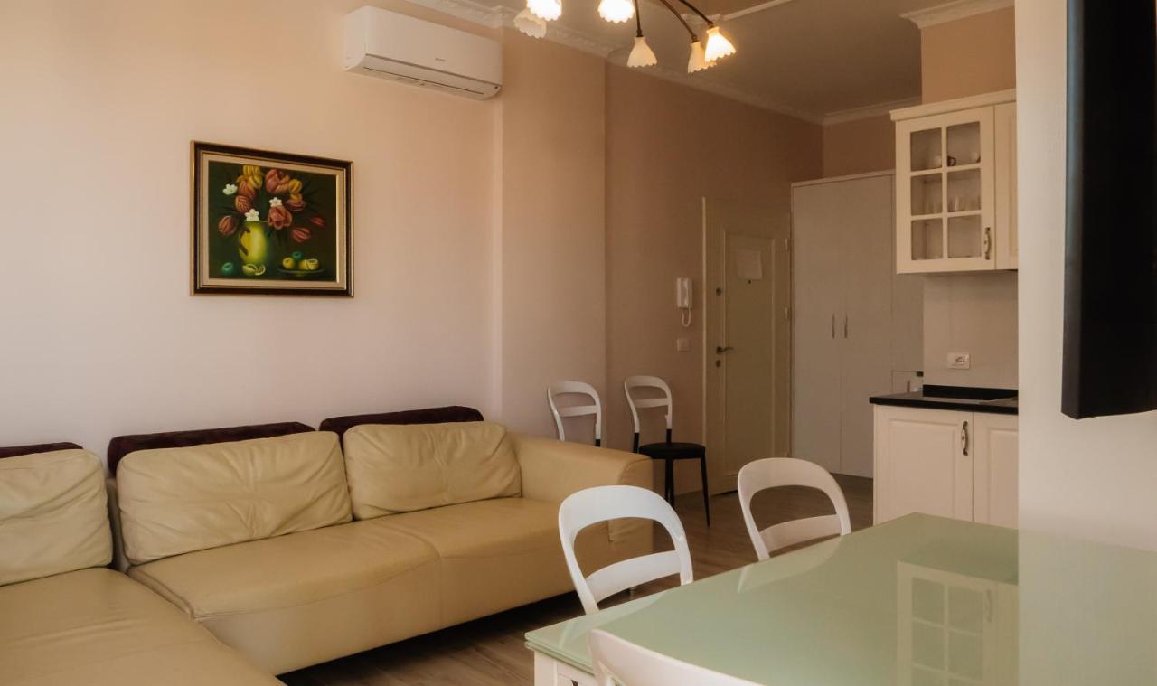 Adriatic East View Apartment Durrës Esterno foto