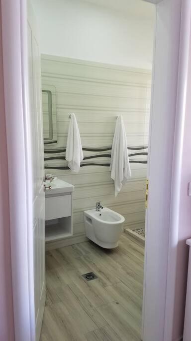 Adriatic East View Apartment Durrës Esterno foto