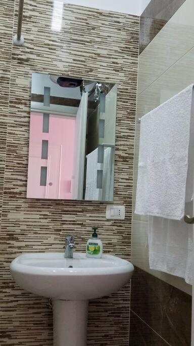 Adriatic East View Apartment Durrës Esterno foto