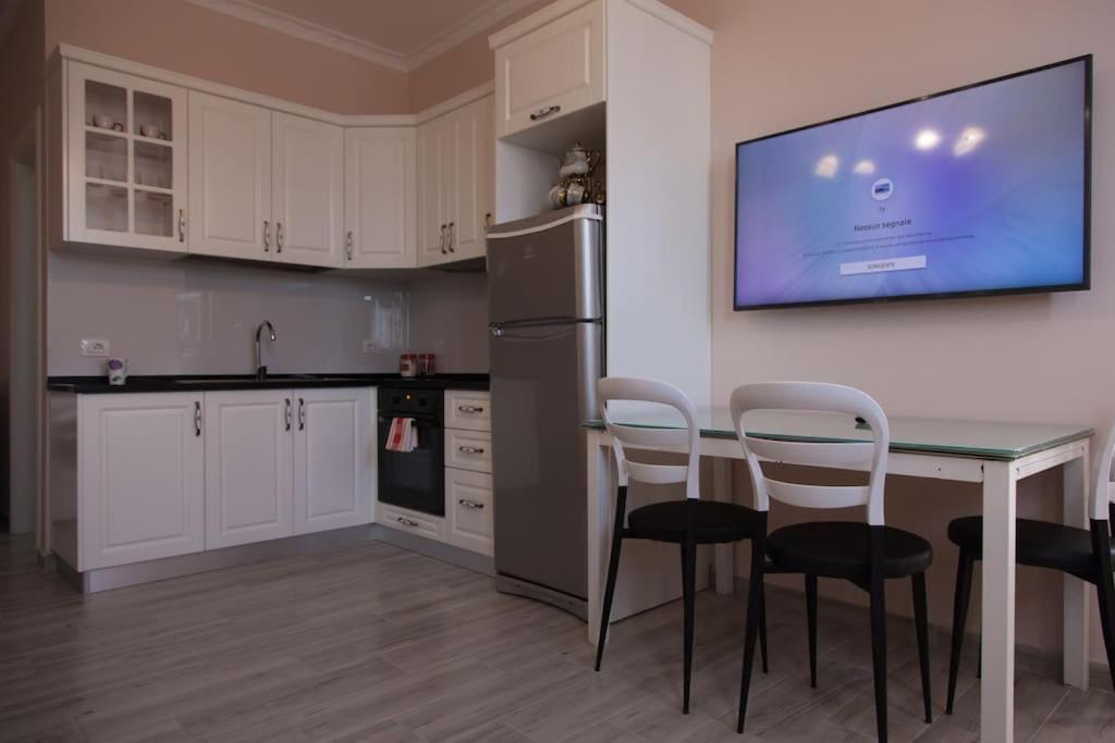 Adriatic East View Apartment Durrës Esterno foto