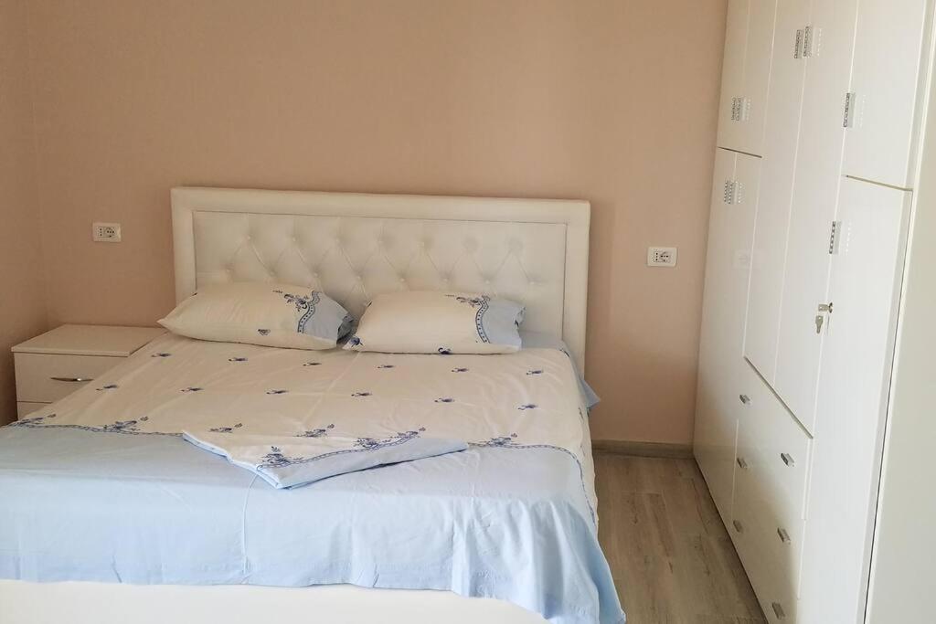 Adriatic East View Apartment Durrës Esterno foto
