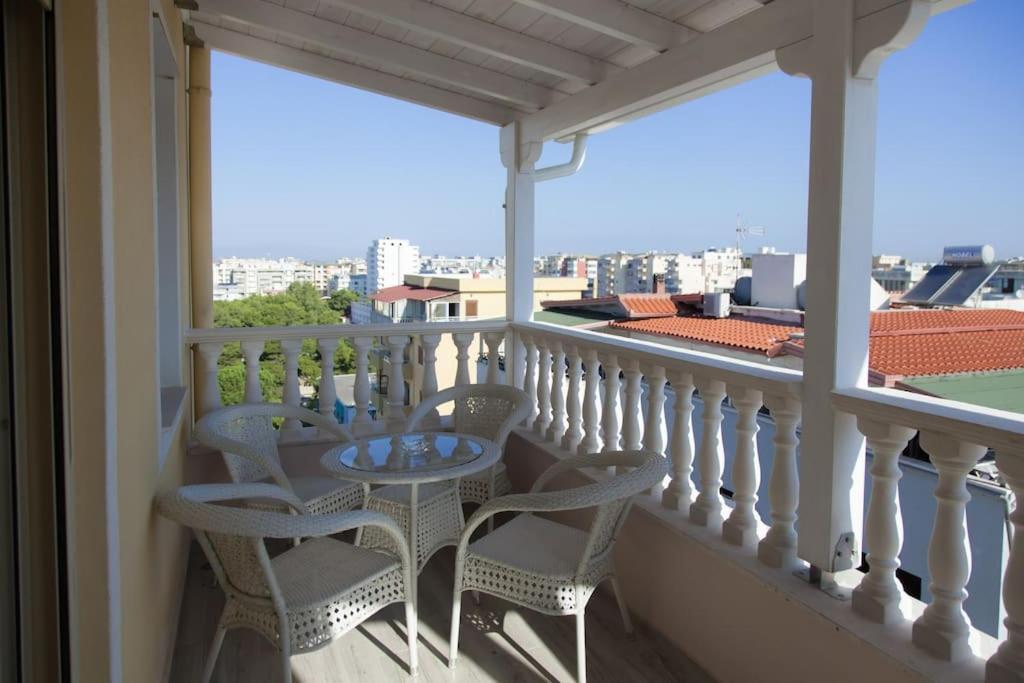 Adriatic East View Apartment Durrës Esterno foto